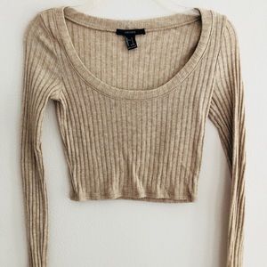 Cute long sleeve top!